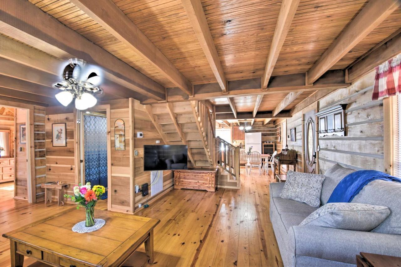Holiday home The Place With Golf Cart And Free Kayaks! Lavonia