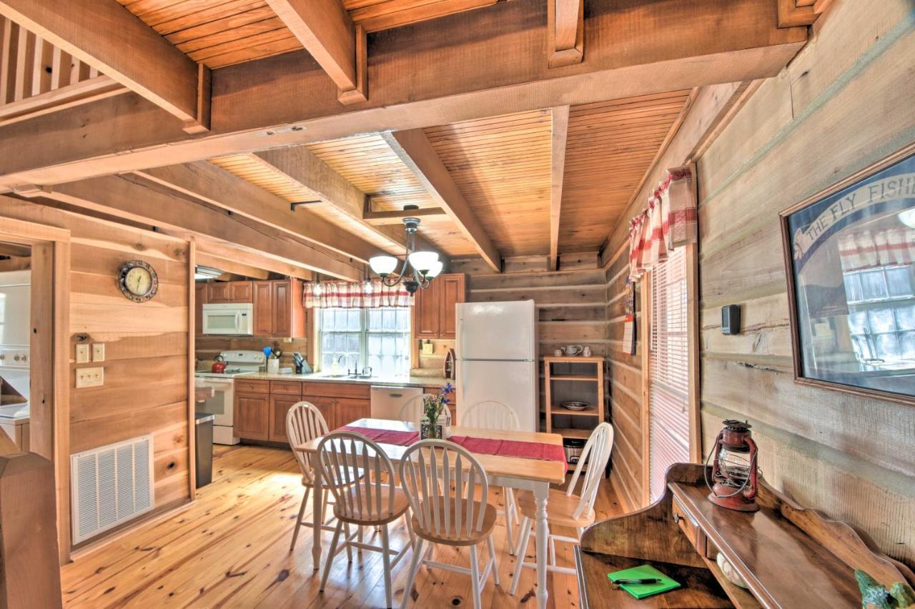 The Place With Golf Cart And Free Kayaks! Holiday home Lavonia