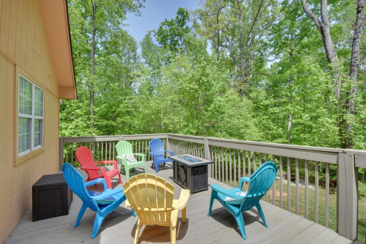 Holiday home The Place With Golf Cart And Free Kayaks! Lavonia